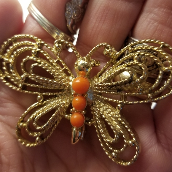 Vintage Butterfly Brooch Pin - Picture 2 of 6